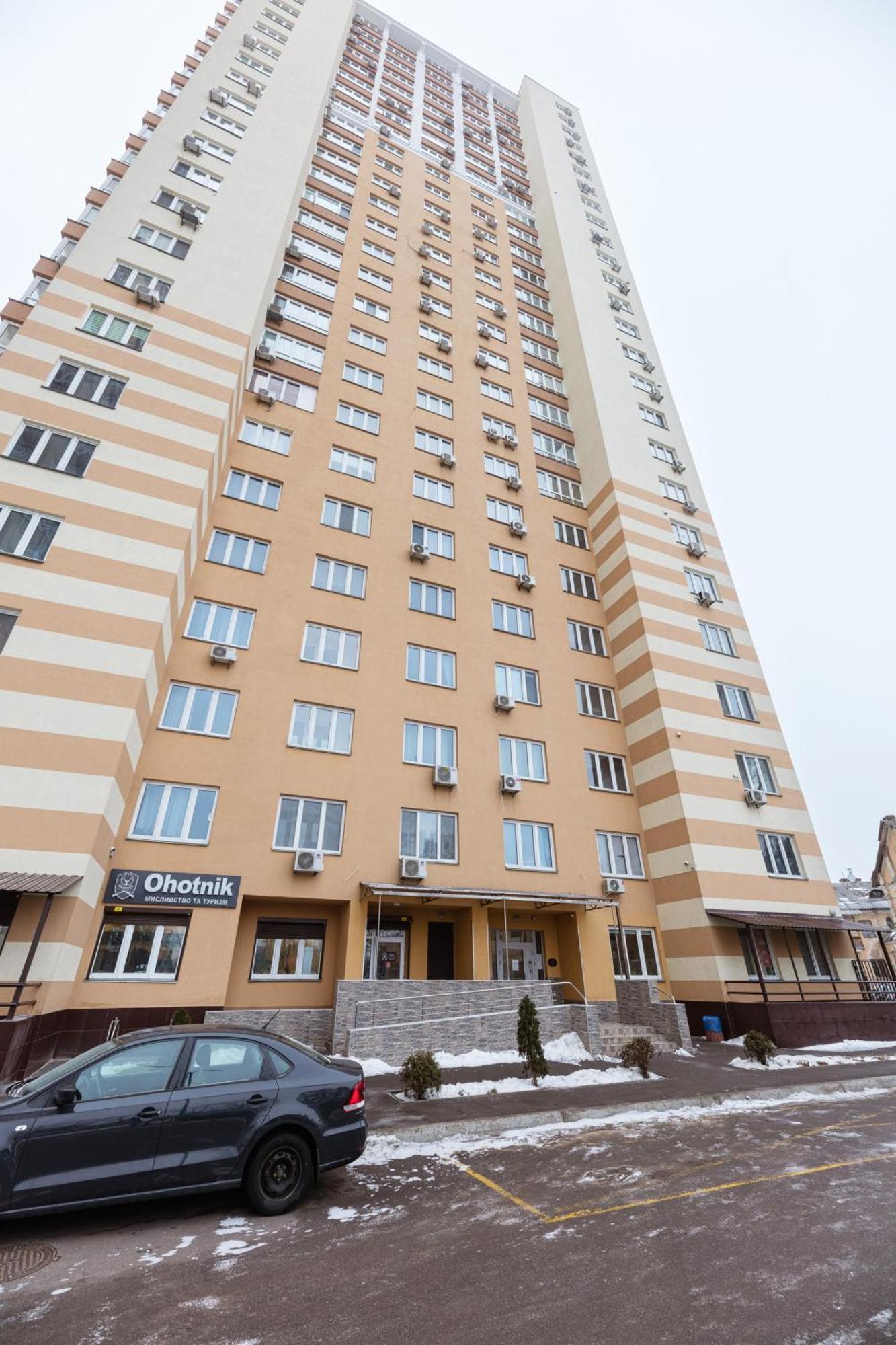 Квартири Люкс Метро Чернігівська Apartment เคียฟ ภายนอก รูปภาพ